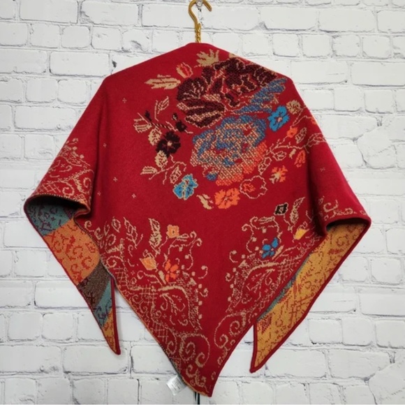 NWT IVKO Woman Red Jacquard-knit Geometric Folk Floral Pattern Shawl Scarf Wrap - Picture 6 of 11
